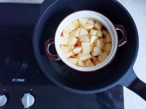 隔水蒸20分钟。