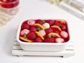 倒入碗中放凉+柠檬片。