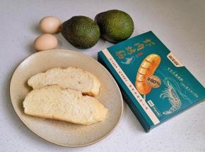 准备食材，欧包复烤。