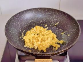 做成滑蛋，熟度可以根据个人喜欢来。