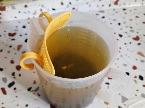 茉莉花茶提前沏好，晾凉备用！