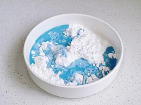 30克木薯粉拌匀。