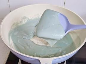 搅拌至顺滑无颗粒即可。