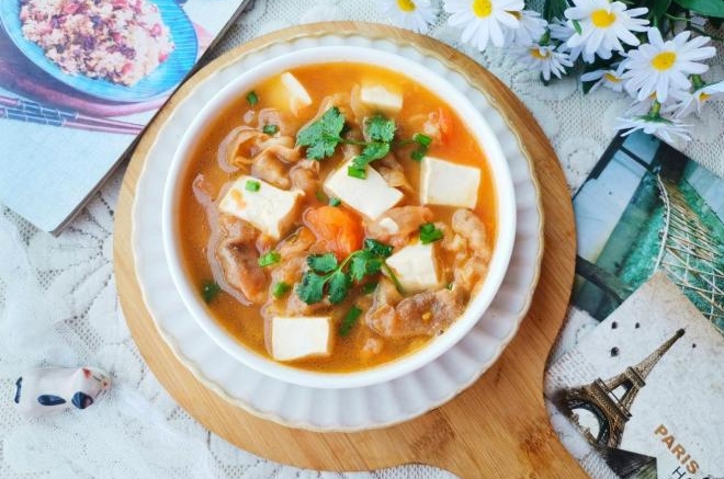 番茄肥牛豆腐汤