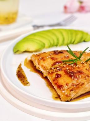 日式照烧三文鱼。