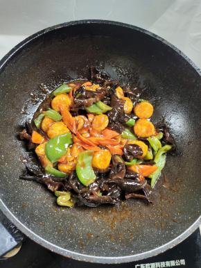  翻炒均匀即可出锅！