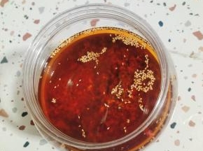 装入干净无水的容器里！
