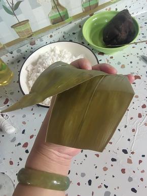 长的一边向左←折！