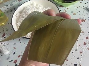 长的一边向左←折！
