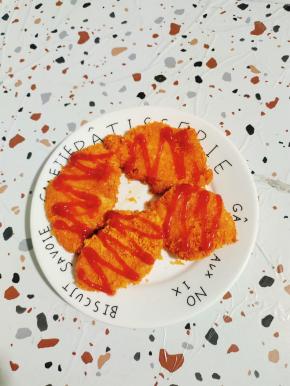 挤上适量的番茄酱即可食用！