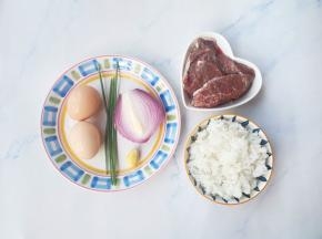 准备好所有食材。