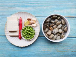 准备好所有食材。