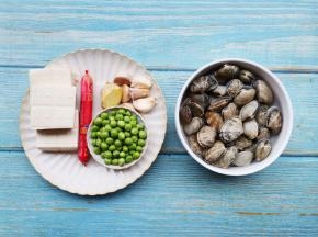 准备好所有食材。