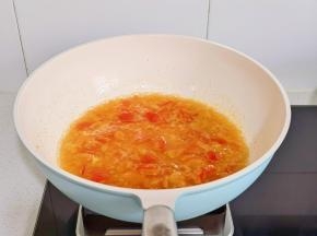 加入清水烧开。