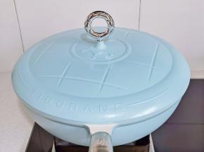 盖上盖子煮5分钟。