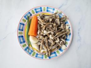 准备好所有食材。