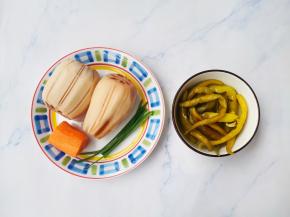 准备好所有食材。