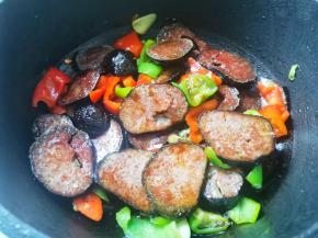 翻炒均匀即可。