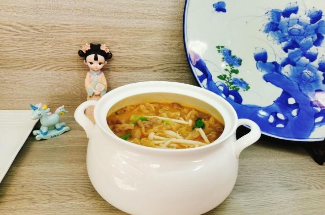 肉燕菌菇汤