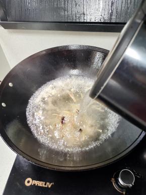 加入适量的开水！