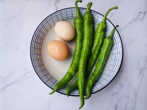 准备好所有食材。