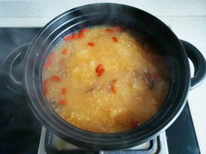 关火焖5分钟即可。