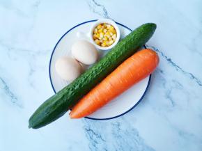 准备好所有食材。