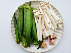 准备好所有食材。