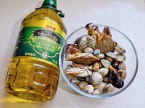 自己喜欢的海鲜都可以。