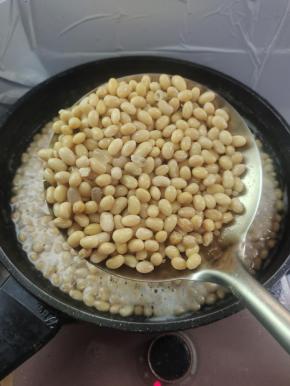 捞出控干水分！