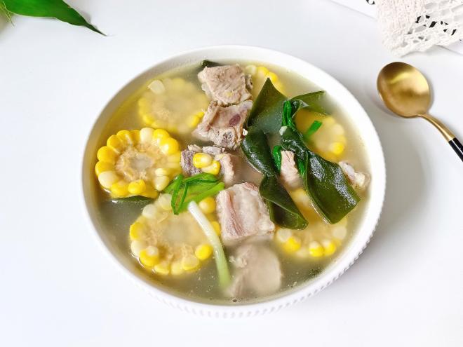 海带玉米排骨汤