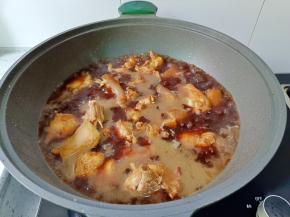 加开水没过猪脚