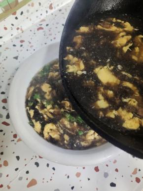 倒入大碗中即可开吃！