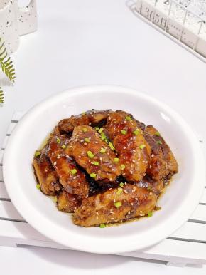 好吃到吮手指。