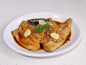 放上姜片，迷迭香颜值15分钟。