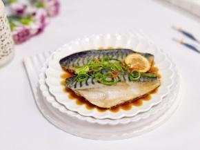 青花鱼清蒸口感真的绝了~