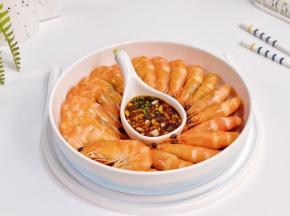 摆回盘子中间，虾这样做真的能吃一辈子。