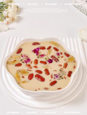 玫瑰红糖姜枣茶