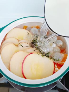 加清水没过水果