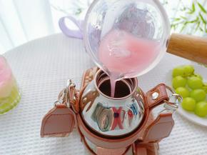 外出时可以放在克拉杯里面，随时可以享用！