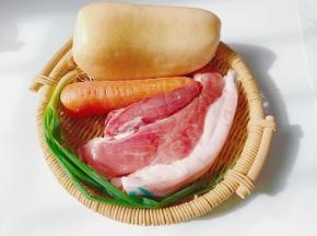 准备好新鲜食材