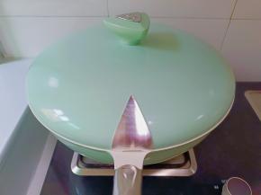 盖上盖子开大火焖一会