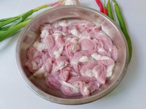 今天买了一斤粉肠