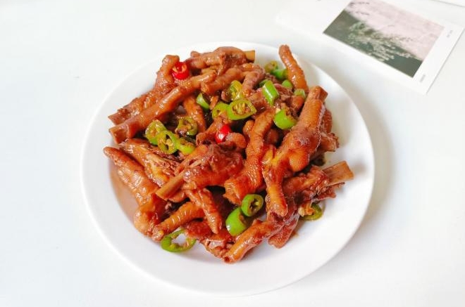酱香鸡爪