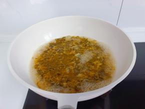 加入金汤料，与适量的开水